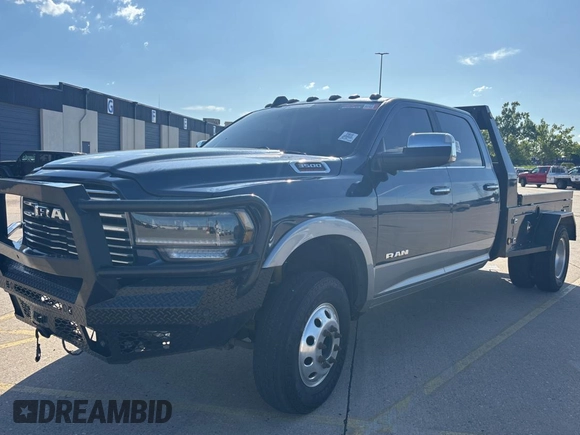 2021 Ram 3500 Laramie with VIN 3C63RRJL6MG592710, listed as a Copart auction lot 55697515 with 192,910 mi miles and Clean Title. Bid and sale history available at carsss.com. Image 2.