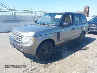 2007 Land Rover Range Rover HSE z VIN SALME15427A246341, wystawiony jako IAAI lot #42224372 z przebiegiem 209 471 mil mil oraz . Historia ofert i sprzedaży dostępna na DreamBid. Obrazek 2.