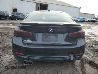 2018 BMW 3 Series 330i xDrive с VIN WBA8D9G59JNU67285, выставлен на аукционе Copart как лот 88704785 с пробегом 65 853 миль миль и Списание • Salvage title. История ставок и продаж доступна на DreamBid. Изображение 6.