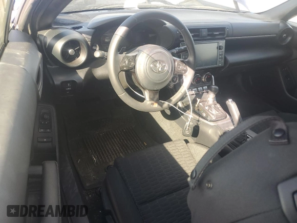 2023 Toyota 86 с VIN JF1ZNBC16P8766289, выставлен на аукционе Copart как лот 53618495 с пробегом 13 951 миль миль и Списание • Salvage title. История ставок и продаж доступна на DreamBid. Изображение 8.