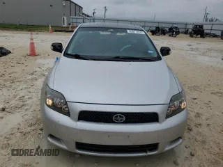 2010 Scion tC z VIN JTKDE3B75A0313196, wystawiony jako Copart lot #50971855 z przebiegiem 87 673 mil mil oraz Szkoda całkowita • Salvage title. Historia ofert i sprzedaży dostępna na DreamBid. Obrazek 5.