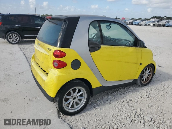2008 Smart fortwo Pure z VIN WMEEJ31X28K207457, wystawiony jako Copart lot #54241405 z przebiegiem 25 981 mil mil oraz Tytuł czysty. Historia ofert i sprzedaży dostępna na DreamBid. Obrazek 3.