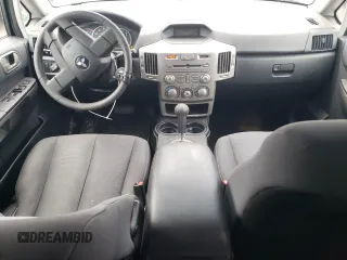 2005 Mitsubishi Endeavor LS with VIN 4A4MN21S45E028157, listed as a Copart auction lot 45087575 with 82,570 mi miles and Non Repairable. Bid and sale history available at carsss.com. Image 8.