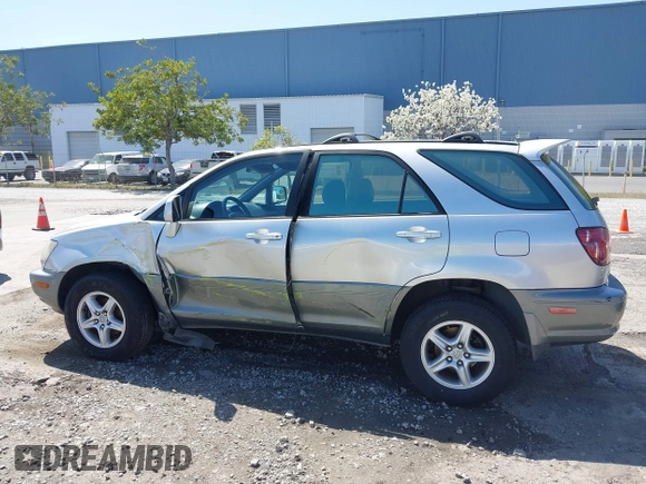 2000 Lexus RX 300 with VIN JT6GF10U1Y0064315, listed as a IAAI auction lot 41895871 with 181,101 mi miles. Bid and sale history available at carsss.com. Image 14.