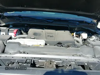 2024 Toyota Tundra SR5 с VIN 5TFLA5DB9RX152804, выставлен на аукционе IAAI как лот 43212618 с пробегом 26 357 миль миль и . История ставок и продаж доступна на DreamBid. Изображение 19.