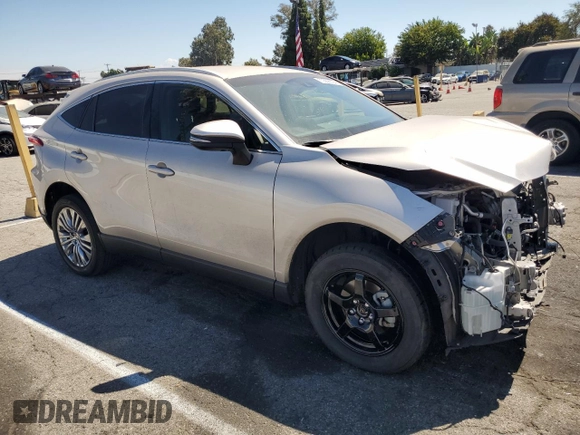 2022 Toyota Venza LE with VIN JTEAAAAH0NJ117778, listed as a Copart auction lot 70508694 with 31,492 mi miles and Salvage Title. Bid and sale history available at carsss.com. Image 4.
