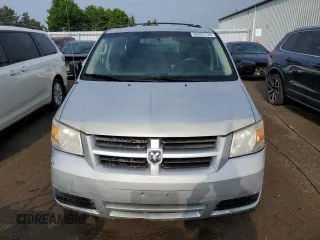2009 Dodge Grand Caravan SE z VIN 2D8HN44E49R650603, wystawiony jako Copart lot #60442725 z przebiegiem 358 882 mil mil oraz Czysty tytuł • Clean title. Historia ofert i sprzedaży dostępna na DreamBid. Obrazek 5.
