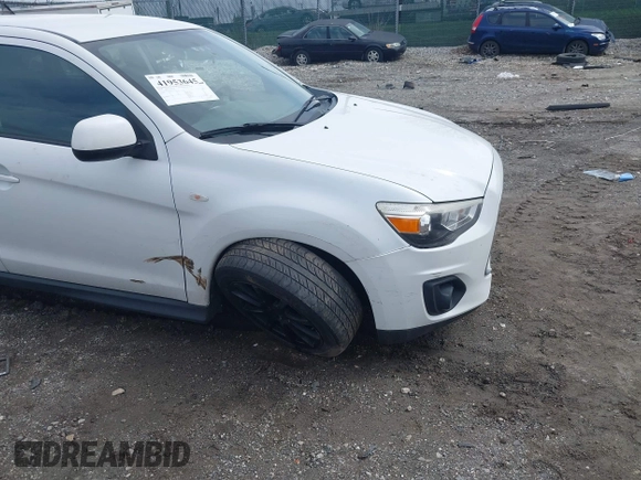 2014 Mitsubishi Outlander Sport ES with VIN 4A4AR3AU4EE013172, listed as a IAAI auction lot 41953645 with 145,322 mi miles. Bid and sale history available at carsss.com. Image 6.