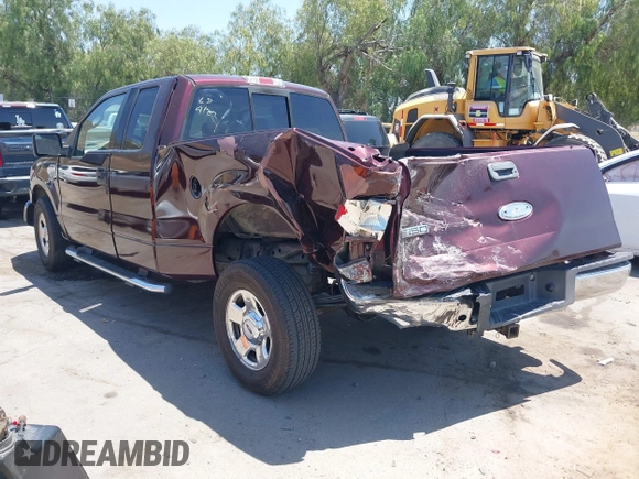 2004 Ford F-150 XL z VIN 1FTPX12514NA00560, wystawiony jako IAAI lot #42261569 z przebiegiem 189 438 mil mil oraz . Historia ofert i sprzedaży dostępna na DreamBid. Obrazek 3.