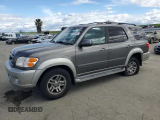 2003 Toyota Sequoia SR5 with VIN 5TDZT34A33S137616, listed as a Copart auction lot 47643685 with 194,283 mi miles and Salvage Title. Bid and sale history available at carsss.com. Image 1.