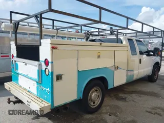 2015 Ford F-250 XLT с VIN 1FT7X2AT2FEA31504, выставлен на аукционе IAAI как лот 42402725 с пробегом 130 273 миль миль и . История ставок и продаж доступна на DreamBid. Изображение 4.