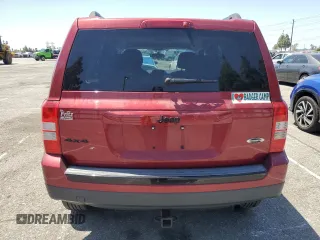 2015 Jeep Patriot Altitude with VIN 1C4NJRBB5FD412728, listed as a Copart auction lot 57049075 with 161,106 mi miles and Clean title. Bid and sale history available at DreamBid. Image 6.
