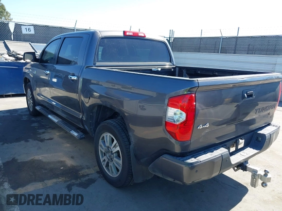 2017 Toyota Tundra Platinum z VIN 5TFAW5F15HX612228, wystawiony jako IAAI lot #41677281 z przebiegiem 157 425 mil mil oraz . Historia ofert i sprzedaży dostępna na DreamBid. Obrazek 3.