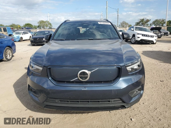 2022 Volvo XC40 Twin Plus z VIN YV4ED3UR5N2709889, wystawiony jako Copart lot #81162434 z przebiegiem 22 636 mil mil oraz Szkoda całkowita • Salvage title. Historia ofert i sprzedaży dostępna na DreamBid. Obrazek 5.