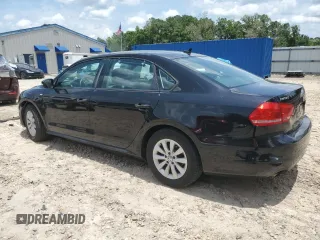 2014 Volkswagen Passat S z VIN 1VWAT7A30EC078066, wystawiony jako Copart lot #58312015 z przebiegiem 123 397 mil mil oraz Szkoda całkowita • Salvage title. Historia ofert i sprzedaży dostępna na DreamBid. Obrazek 2.
