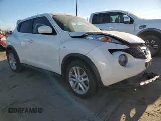2014 Nissan Juke S with VIN JN8AF5MV1ET355405, listed as a Copart auction lot 41558045 with 70,347 mi miles and Clean Title. Bid and sale history available at carsss.com. Image 4.