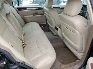 2004 Lincoln Town Car Ultimate z VIN 1LNHM83W14Y660640, wystawiony jako Copart lot #53652685 z przebiegiem 147 781 mil mil oraz Czysty tytuł • Clean title. Historia ofert i sprzedaży dostępna na DreamBid. Obrazek 10.