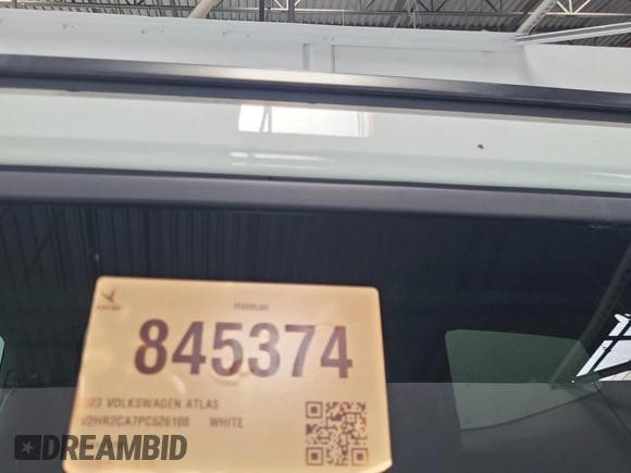 2023 Volkswagen Atlas SE с VIN 1V2HR2CA7PC526108, выставлен на аукционе IAAI как лот 42844449 с пробегом 38 696 миль миль и . История ставок и продаж доступна на DreamBid. Изображение 4.