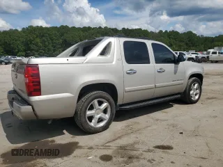 2008 Chevrolet Avalanche LTZ with VIN 3GNFK12338G149986, listed as a Copart auction lot 69240614 with 180,623 mi miles and Salvage Title. Bid and sale history available at carsss.com. Image 3.