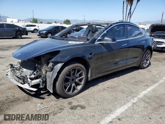 2019 Tesla Model 3 Mid Range z VIN 5YJ3E1EA8KF306096, wystawiony jako Copart lot #54790755 z przebiegiem 170 775 mil mil oraz Szkody całkowita. Historia ofert i sprzedaży dostępna na DreamBid. Obrazek 1.