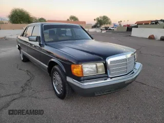 1988 Mercedes-Benz 420 Series 420SEL with VIN WDBCA35D5JA396542, listed as a Copart auction lot 82494144 with 160,735 mi miles and Clean Title. Bid and sale history available at carsss.com. Image 1.