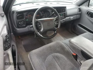 1999 Dodge Dakota SLT с VIN 1B7GL22X8XS268188, выставлен на аукционе Copart как лот 58015675 с пробегом 164 998 миль миль и Списание • Salvage title. История ставок и продаж доступна на DreamBid. Изображение 8.