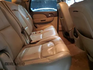 2010 Chevrolet Tahoe LT z VIN 1GNUKBE03AR186637, wystawiony jako Copart lot #44437825 z przebiegiem 223 361 mil mil oraz Szkoda całkowita • Salvage title. Historia ofert i sprzedaży dostępna na DreamBid. Obrazek 11.