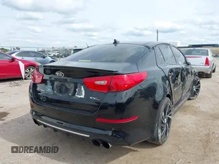 2015 Kia Optima SX Turbo with VIN 5XXGR4A6XFG403568, listed as a IAAI auction lot 42200293 with 199,639 mi miles and . Bid and sale history available at DreamBid. Image 4.