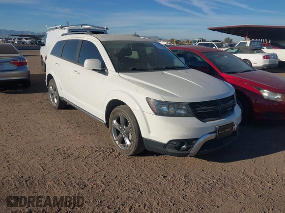 2017 Dodge Journey Crossroad Plus z VIN 3C4PDCGG4HT575546, wystawiony jako IAAI lot #41477700 z przebiegiem 176 968 mil mil oraz . Historia ofert i sprzedaży dostępna na DreamBid. Obrazek 1.