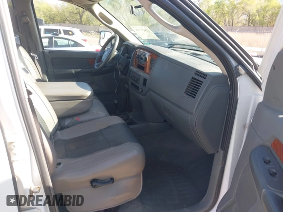 2006 Dodge 2500 SLT with VIN 1D7KS28C56J140678, listed as a IAAI auction lot 42027518 with 241,266 mi miles. Bid and sale history available at carsss.com. Image 5.