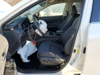 2022 Toyota Venza LE with VIN JTEAAAAH0NJ113164, listed as a Copart auction lot 69158182 with 2,121 mi miles. Bid and sale history available at carsss.com. Image 7.