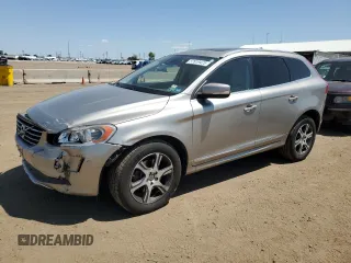 2014 Volvo XC60 R-Design Premier Plus z VIN YV4902DZ1E2512919, wystawiony jako Copart lot #57819475 z przebiegiem 148 237 mil mil oraz Szkody całkowita. Historia ofert i sprzedaży dostępna na DreamBid. Obrazek 1.
