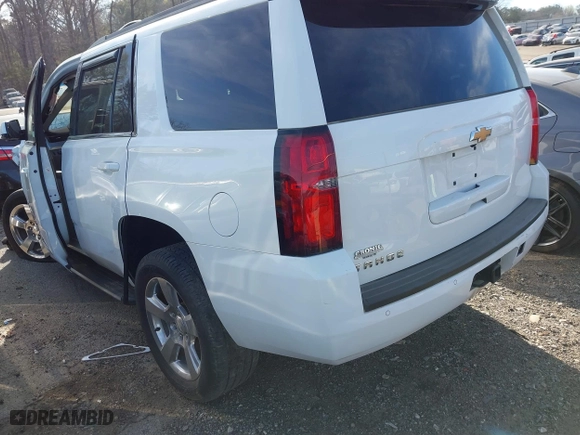 2017 Chevrolet Tahoe LS with VIN 1GNSCAKC8HR125484, listed as a IAAI auction lot 41828707 with 1 mi miles. Bid and sale history available at carsss.com. Image 3.