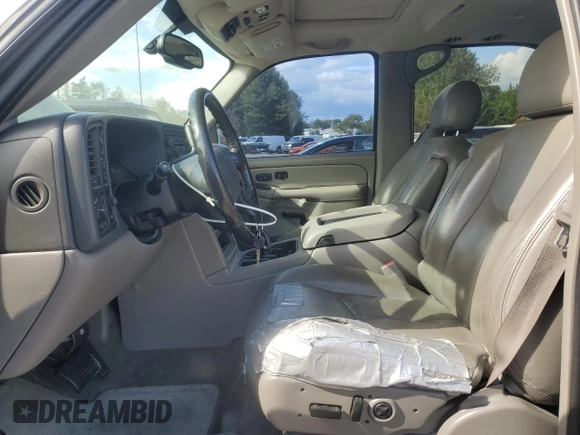 2005 Chevrolet Tahoe Z71 with VIN 1GNEK13T65R199268, listed as a Copart auction lot 76206884 with 302,824 mi miles and Clean Title. Bid and sale history available at carsss.com. Image 7.