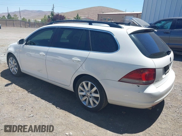 2012 Volkswagen Jetta TDI w/Sunroof & Nav with VIN 3VWPL7AJ0CM682656, listed as a IAAI auction lot 42484573 with 199,359 mi miles and . Bid and sale history available at DreamBid. Image 3.