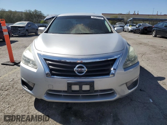 2015 Nissan Altima S with VIN 1N4AL3AP0FC258833, listed as a Copart auction lot 52569995 with 123,148 mi miles and Salvage Title. Bid and sale history available at DreamBid. Image 5.