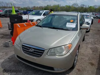 2008 Hyundai Elantra GLS with VIN KMHDU46D28U428014, listed as a IAAI auction lot 42020673 with 220,898 mi miles. Bid and sale history available at carsss.com. Image 6.