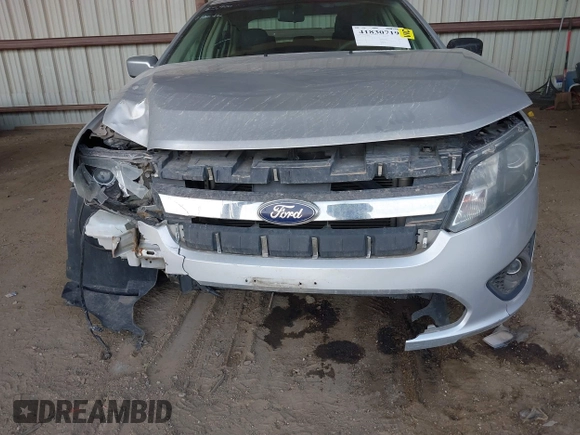 2010 Ford Fusion SE with VIN 3FAHP0HG3AR285574, listed as a IAAI auction lot 41830719 with 155,184 mi miles. Bid and sale history available at carsss.com. Image 6.