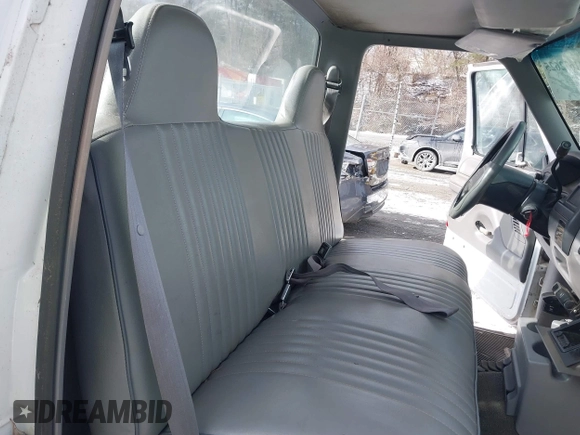 1997 Ford F-250 with VIN 1FTHF26FXVEA59964, listed as a IAAI auction lot 41632625 with 316,303 mi miles and . Bid and sale history available at DreamBid. Image 8.