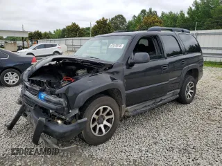 2003 Chevrolet Tahoe Z71 with VIN 1GNEK13Z73R282256, listed as a Copart auction lot 61678815 with 189,522 mi miles and Salvage title. Bid and sale history available at DreamBid. Image 1.