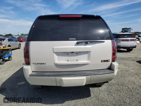 2013 GMC Yukon Denali with VIN 1GKS2EEF1DR109442, listed as a Copart auction lot 52994175 with 138,846 mi miles and Clean Title. Bid and sale history available at carsss.com. Image 6.
