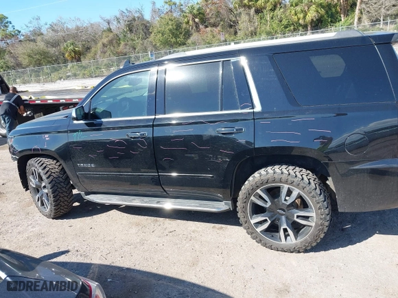 2018 Chevrolet Tahoe Premier with VIN 1GNSCCKC2JR166582, listed as a IAAI auction lot 41538596 with 178,748 mi miles. Bid and sale history available at carsss.com. Image 14.