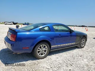 2005 Ford Mustang Deluxe z VIN 1ZVFT80N255187566, wystawiony jako Copart lot #58336465 z przebiegiem 161 139 mil mil oraz Czysty tytuł • Clean title. Historia ofert i sprzedaży dostępna na DreamBid. Obrazek 3.