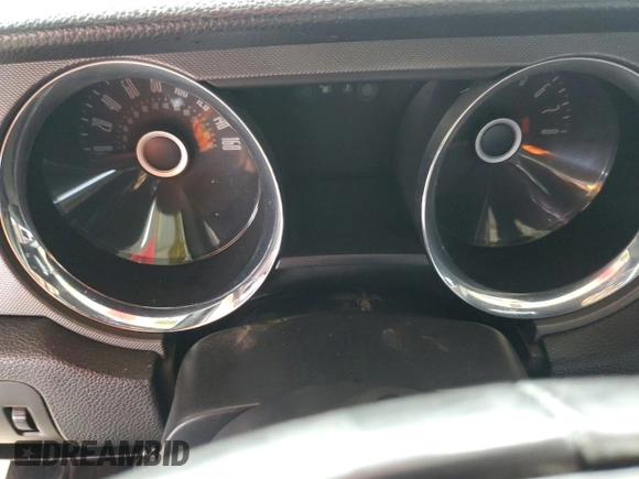 2014 Ford Mustang V6 with VIN 1ZVBP8AM7E5316443, listed as a Copart auction lot 80991534 with Not Provided miles and Salvage Title. Bid and sale history available at DreamBid. Image 9.
