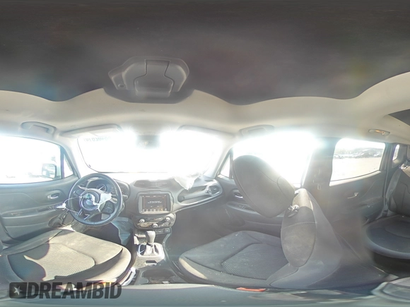 2020 Jeep Renegade Altitude with VIN ZACNJABB2LPL31651, listed as a Copart auction lot 68402614 with 135,031 mi miles and Salvage Title. Bid and sale history available at DreamBid. Image 13.