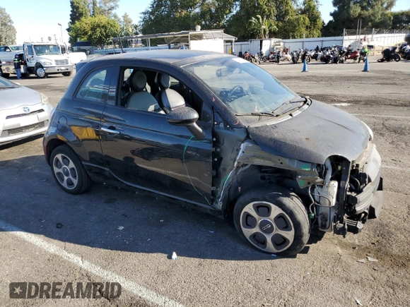 2013 FIAT 500e с VIN 3C3CFFGEXDT732116, выставлен на аукционе Copart как лот 74983534 с пробегом 69 446 миль миль и Списание • Salvage title. История ставок и продаж доступна на DreamBid. Изображение 4.