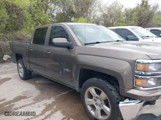 2015 Chevrolet Silverado 1500 LT with VIN 3GCPCRECXFG150800, listed as a IAAI auction lot 41886184 with 114,620 mi miles. Bid and sale history available at carsss.com. Image 13.