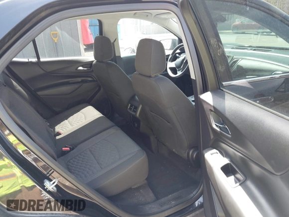 2018 Chevrolet Equinox LT with VIN 3GNAXSEV6JL101653, listed as a IAAI auction lot 41998724 with 103,465 mi miles. Bid and sale history available at carsss.com. Image 8.