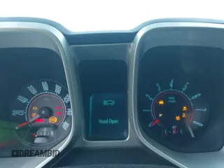 2011 Chevrolet Camaro 1LT z VIN 2G1FB1ED1B9150934, wystawiony jako IAAI lot #41981291 z przebiegiem 151 435 mil mil oraz . Historia ofert i sprzedaży dostępna na DreamBid. Obrazek 7.