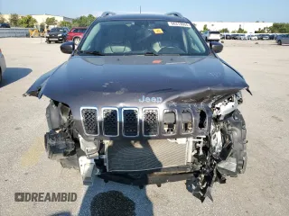 2021 Jeep Cherokee Latitude Plus z VIN 1C4PJLLB6MD187284, wystawiony jako Copart lot #66319094 z przebiegiem 77 876 mil mil oraz Szkoda całkowita • Salvage title. Historia ofert i sprzedaży dostępna na DreamBid. Obrazek 5.